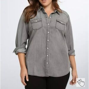 TORRID Taylor Long Sleeve Shirt Gray Dark Wash Denim Jean Shacket Top 4 4X